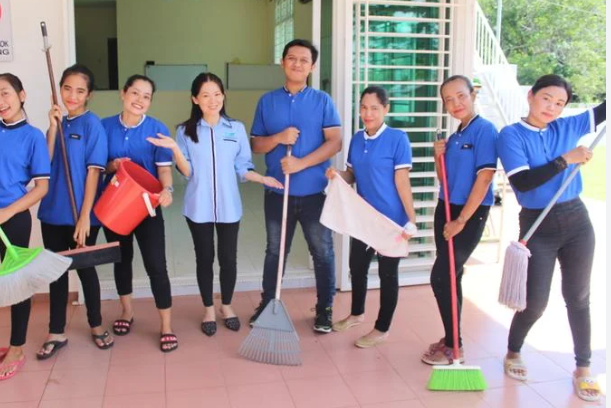 Professional House Cleaning Versus DIY House Cleaning in Kuala Lumpur
